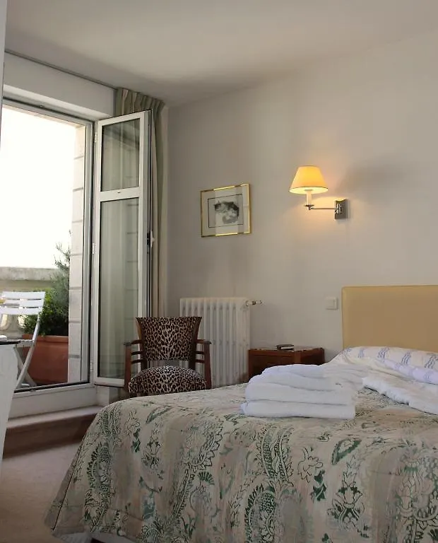 ביאריץ Hotel Maitagaria
