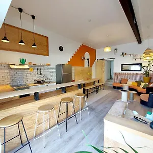 Hostel Coast - Utopy